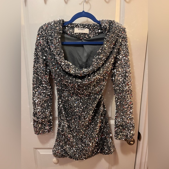 4th & Reckless - Cowl neck velvet/sequin dress - Picture 1 of 8